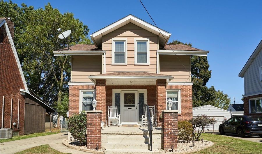 1473 Huguelet St, Akron, OH 44305 - 2 Beds, 1 Bath