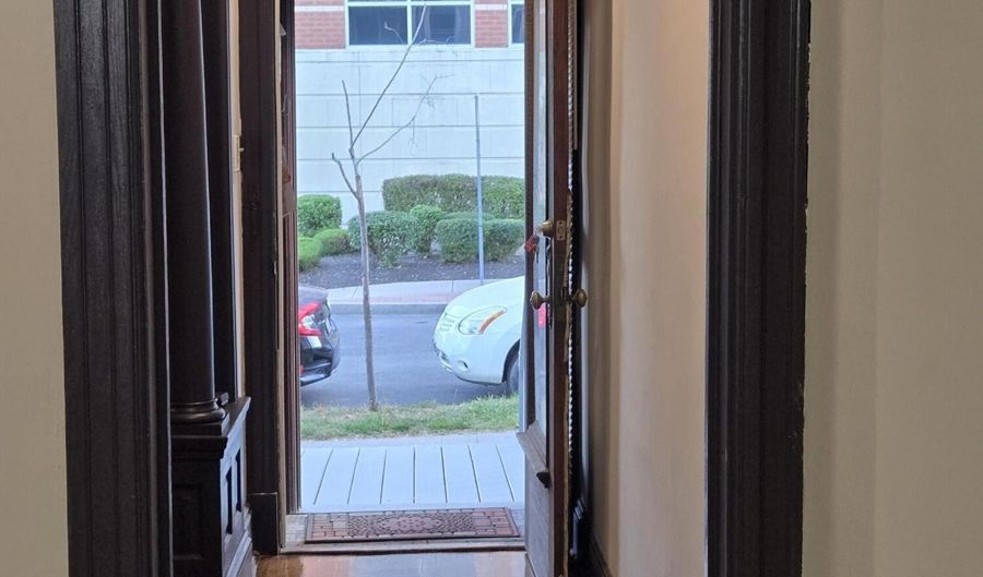 355 Myrtle Avenue Unit Apt. A, Albany, NY 12208 - 3 Beds, 1 Bath