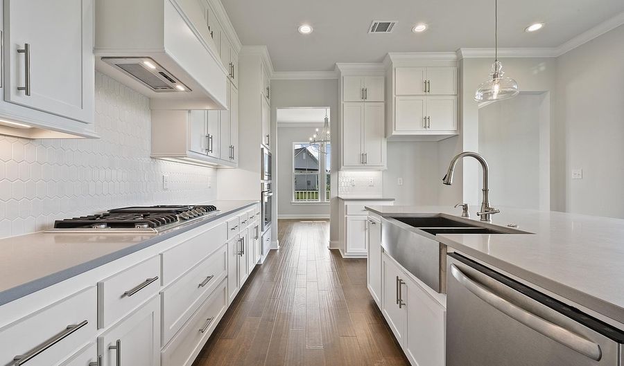 2723 Shore Side Ave, Baton Rouge, LA 70810 - 4 Beds, 3 Bath