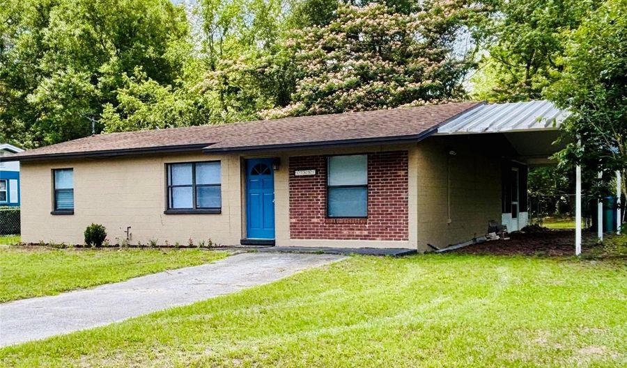 13601 NW 141ST Pl, Alachua, FL 32615 - 3 Beds, 1 Bath