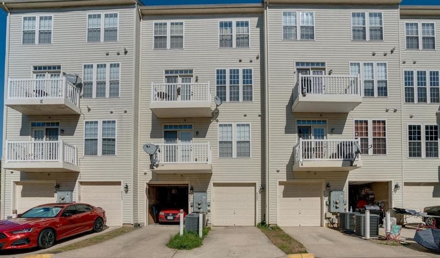 8507 HALLIE ROSE Pl, Alexandria, VA 22309 - 3 Beds, 3 Bath