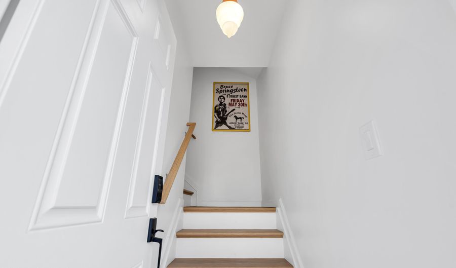 611 3rd Ave 2, Asbury Park, NJ 07712 - 3 Beds, 2 Bath