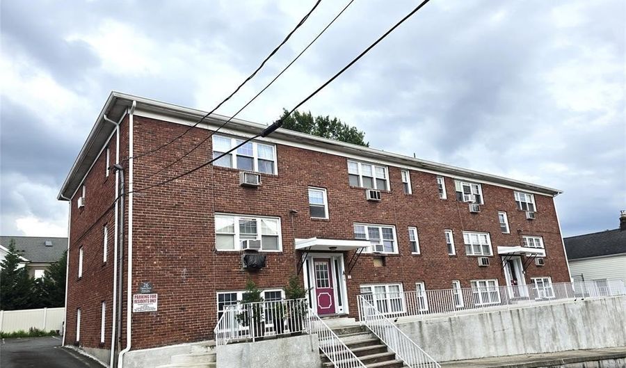 26 Clinton Street 4A, Belleville, NJ 07109 - 1 Beds, 1 Bath