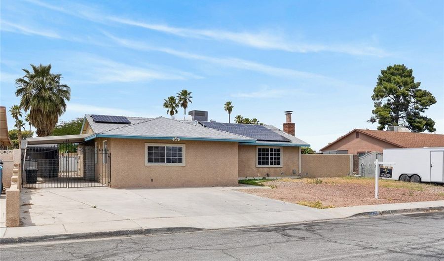 5413 Stirrup St, Las Vegas, NV 89119 - 3 Beds, 3 Bath