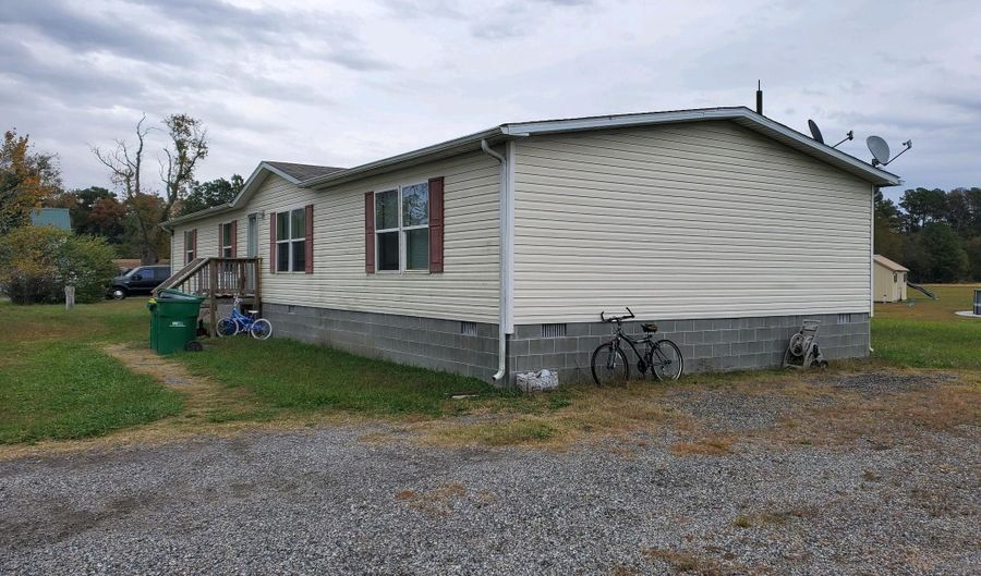 33637 SHOCKLEY Rd, Laurel, DE 19956 - 4 Beds, 2 Bath