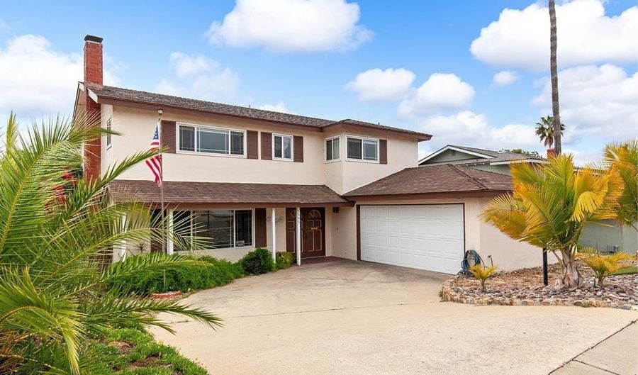 5995 BROADMOOR Dr, La Mesa, CA 91942 - 4 Beds, 3 Bath
