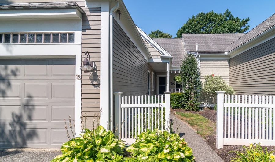 12 Turnberry Rd 12, Bourne, MA 02532 - 2 Beds, 2 Bath