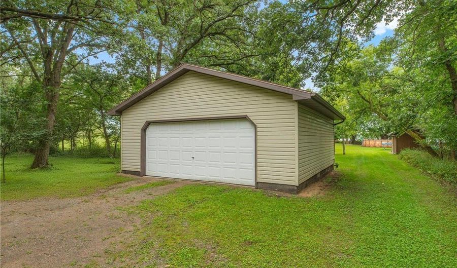 11980 W Lake Rd, Arco, MN 56367 - 2 Beds, 1 Bath