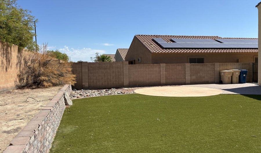 23724 W GROVE St, Buckeye, AZ 85326 - 4 Beds, 3 Bath