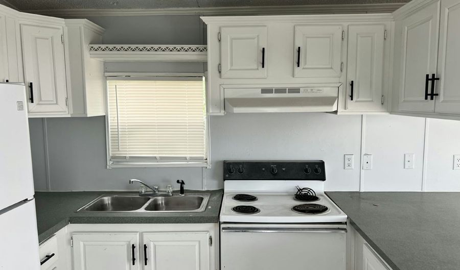 2234 Chicago Cubs St 2234, Avon Park, FL 33825 - 1 Beds, 1 Bath