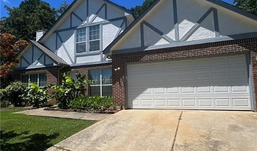 10870 Willow Meadow Cir, Alpharetta, GA 30022 - 4 Beds, 3 Bath