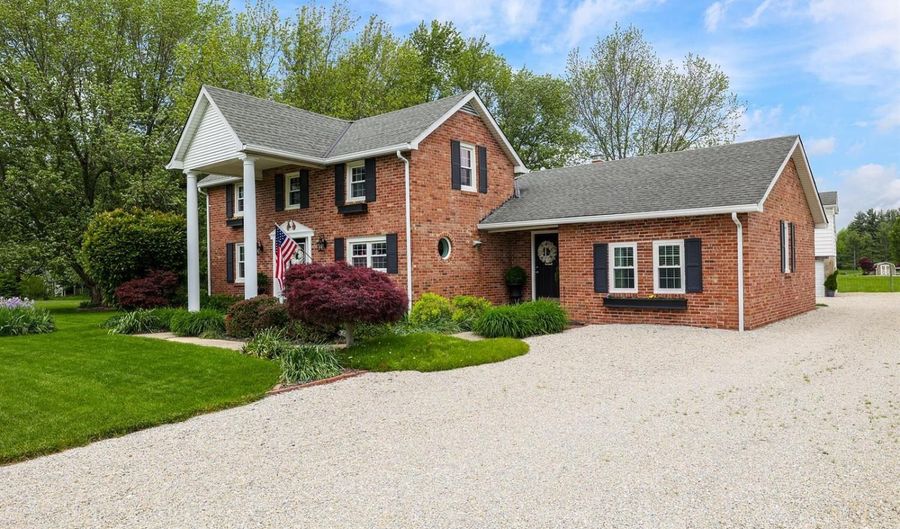 9388 SR 48, Aurora, IN 47001 - 4 Beds, 2 Bath