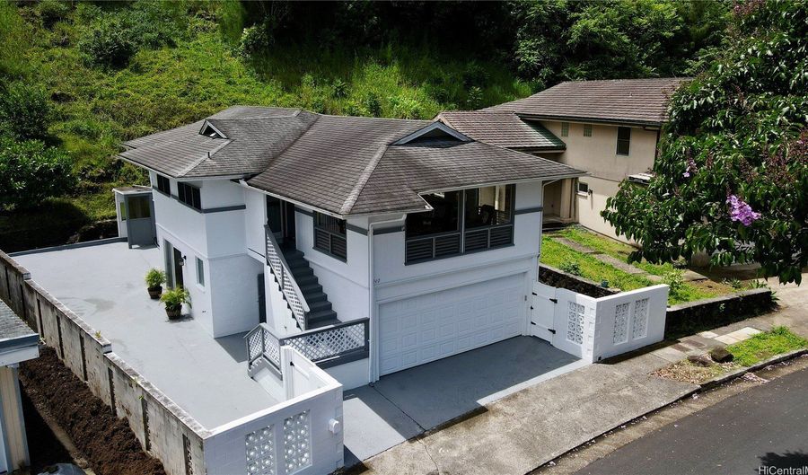 240 Puiwa Rd, Honolulu, HI 96817 - 4 Beds, 3 Bath