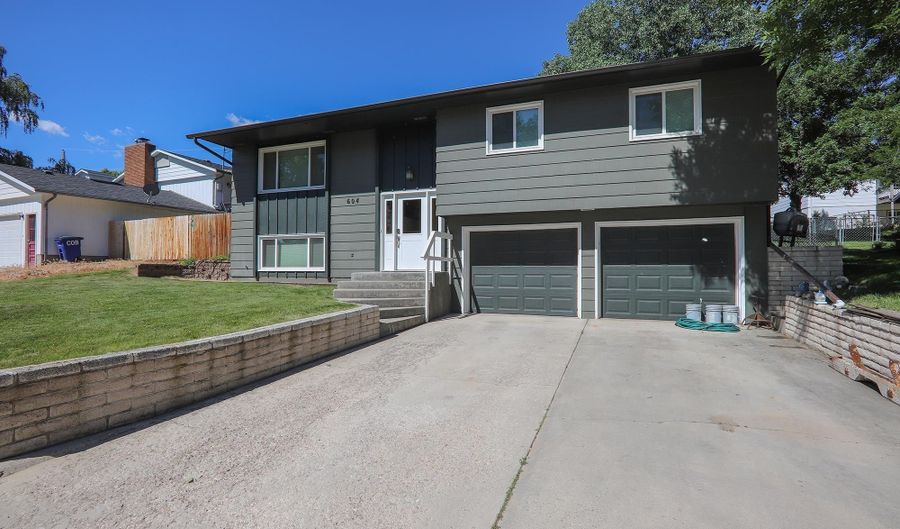 604 Fullerton Ave, Buffalo, WY 82834 - 4 Beds, 3 Bath