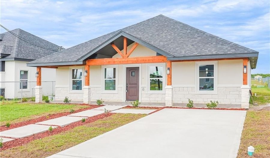 1312 Apache Trl, Alamo, TX 78516 - 3 Beds, 2 Bath