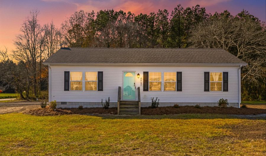 8937 NINEPIN BRANCH Rd, Berlin, MD 21811 - 3 Beds, 2 Bath