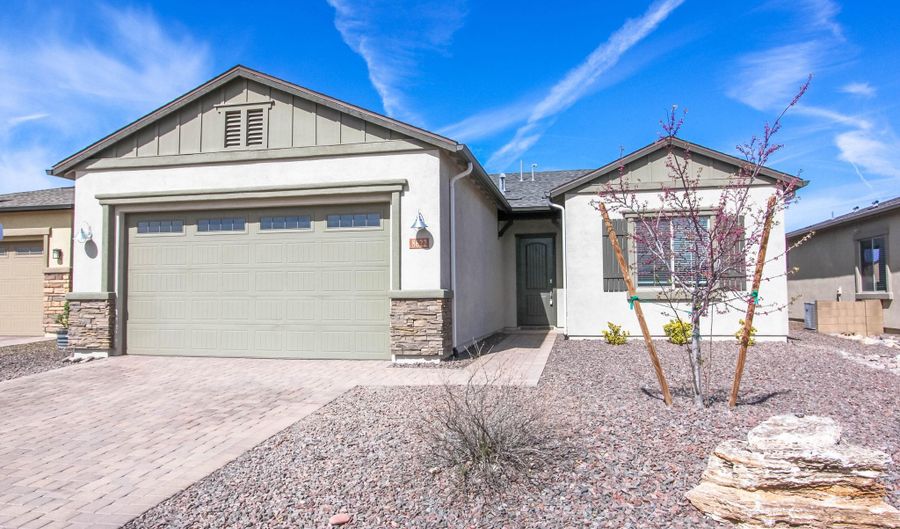 8622 N Sprouting Tree, Prescott Valley, AZ 86314 - 3 Beds, 2 Bath