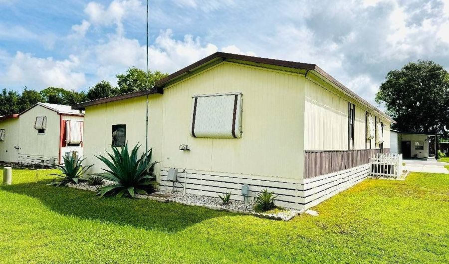 25 Leisure Dr, Auburndale, FL 33823 - 2 Beds, 2 Bath