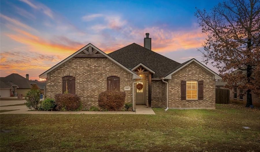 4917 Players Loop, Blanchard, LA 71107 - 3 Beds, 2 Bath