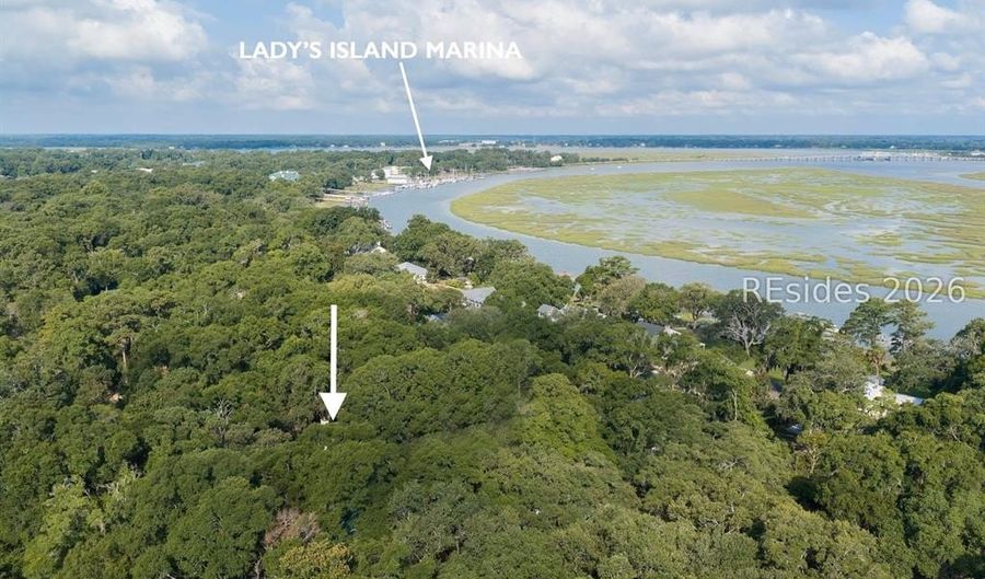 76 Sunset Blvd, Beaufort, SC 29907 - 3 Beds, 3 Bath