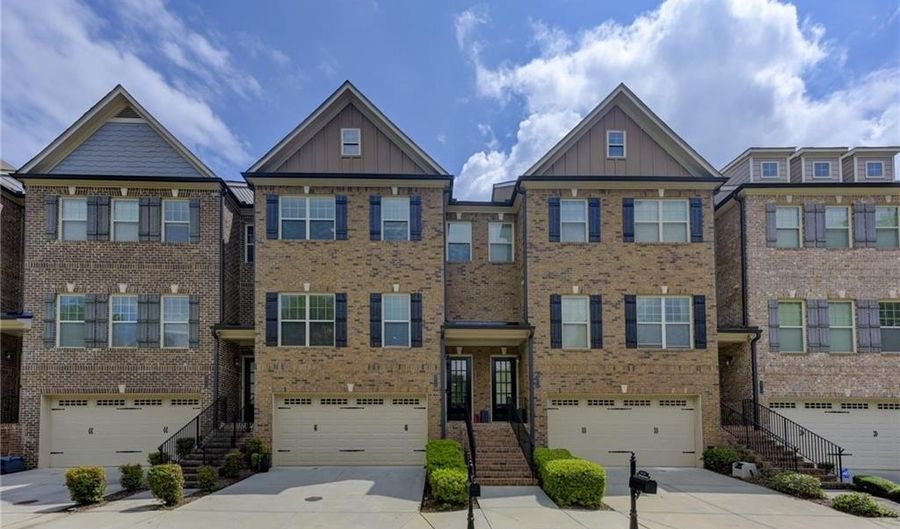 5934 Norfolk Chase Rd, Peachtree Corners, GA 30092 - 4 Beds, 4 Bath