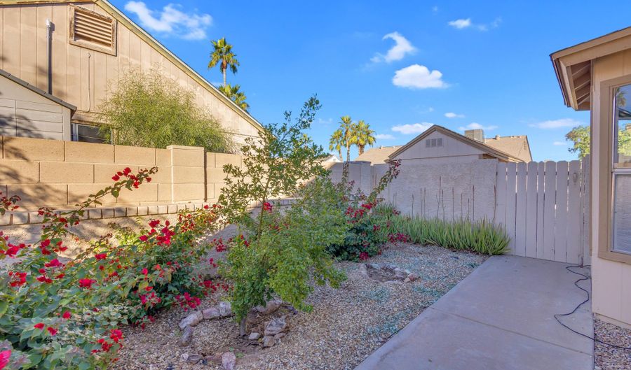 3514 W BUTLER St, Chandler, AZ 85226 - 3 Beds, 2 Bath