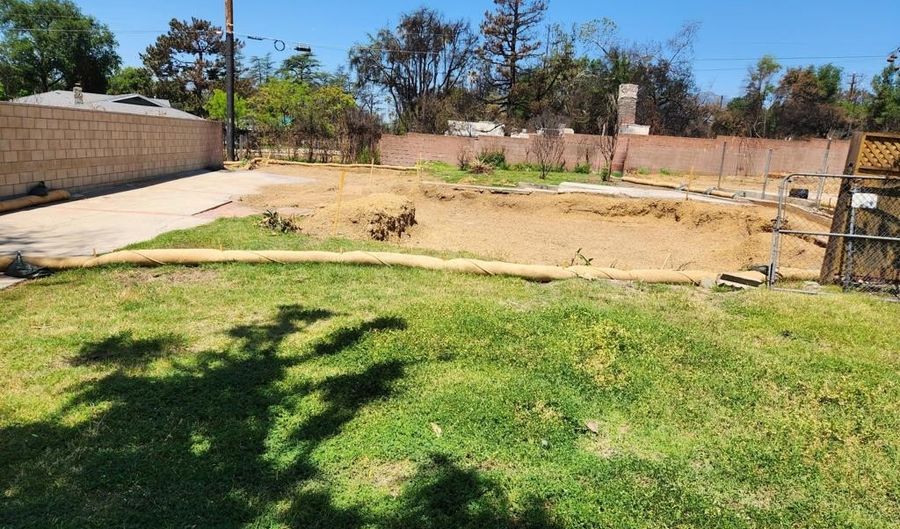 2743 Callecita Dr, Altadena, CA 91001 - 0 Beds, 0 Bath