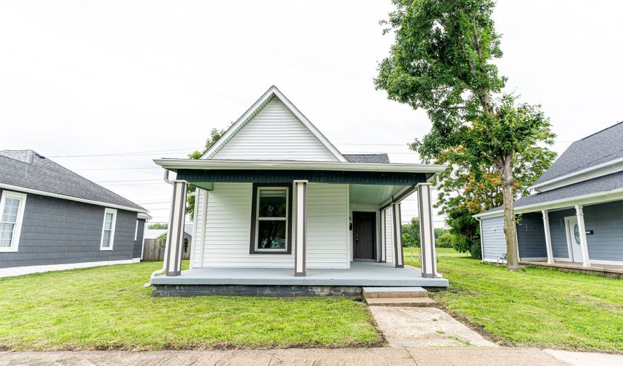 321 Milton, Anderson, IN 46012 - 3 Beds, 2 Bath