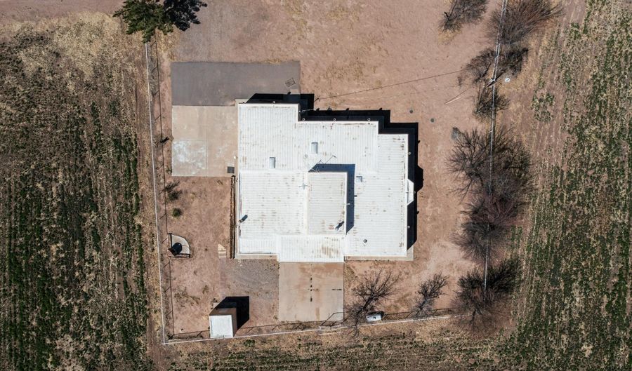 22 Paizalas Dr, Bosque, NM 87006 - 4 Beds, 3 Bath