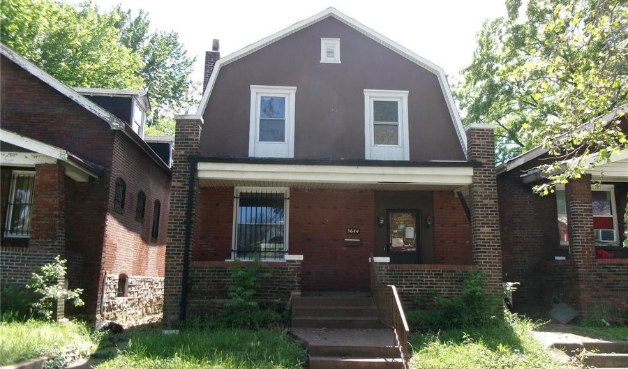 5644 Terry Ave, St. Louis, MO 63120 - 4 Beds, 1 Bath