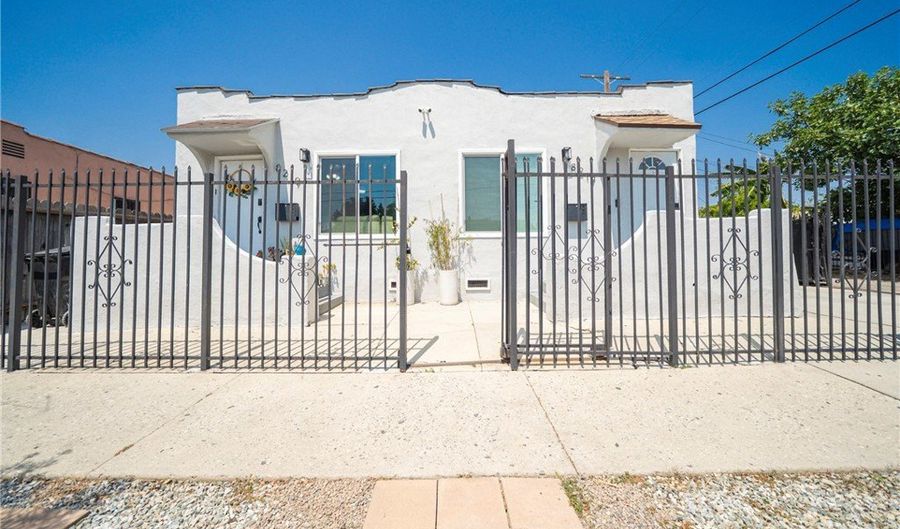 8217 Towne Ave, Los Angeles, CA 90003 - 2 Beds, 2 Bath
