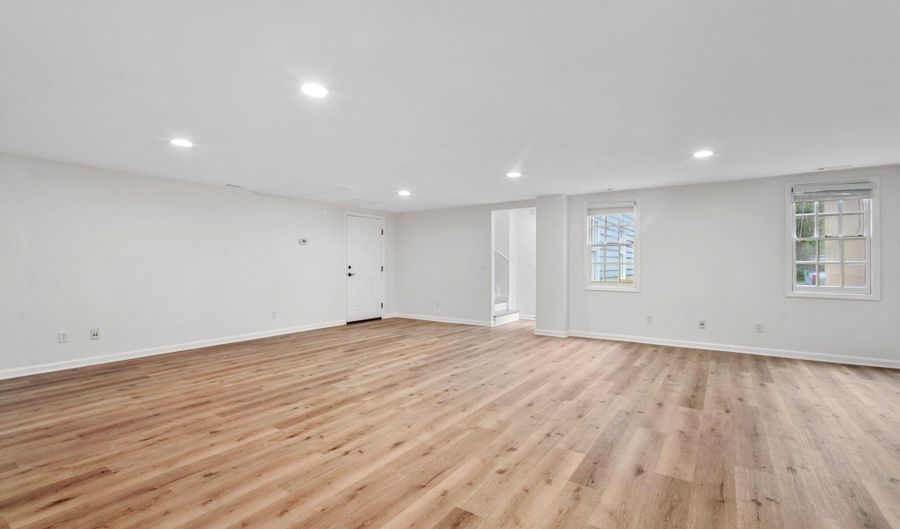 609 Carteret St 2, Beaufort, SC 29902 - 0 Beds, 0 Bath