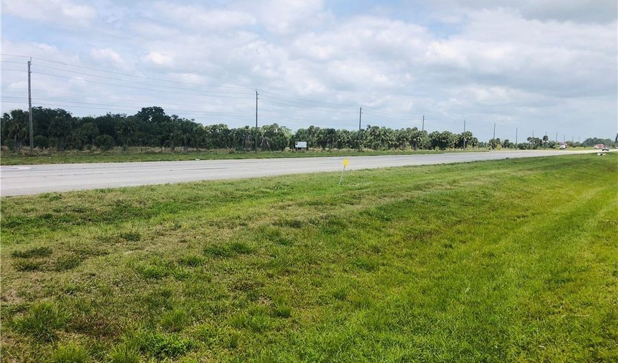 23590 Palm Beach Blvd, Alva, FL 33920 - 0 Beds, 0 Bath