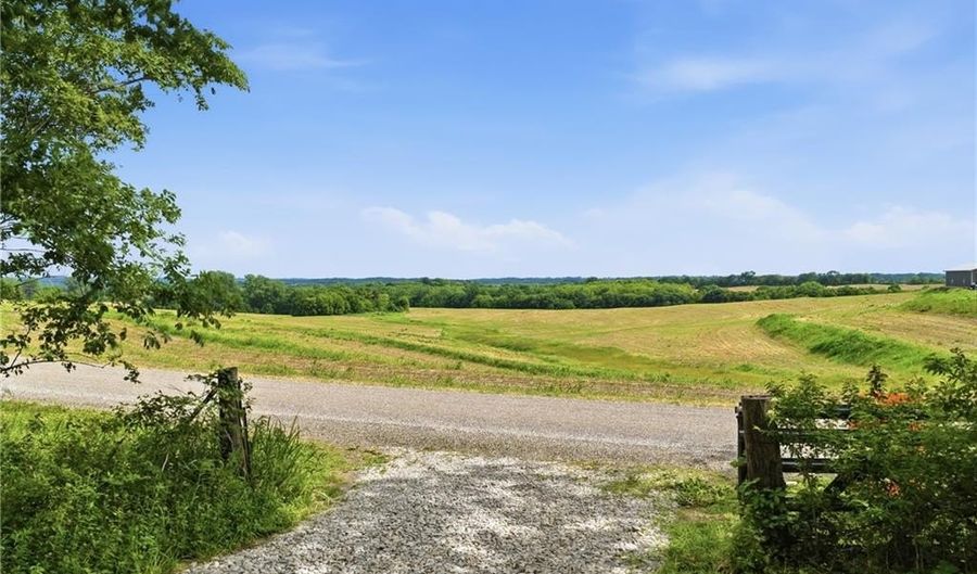 5525 Pigeon Hill Rd SE, Agency, MO 64401 - 0 Beds, 0 Bath