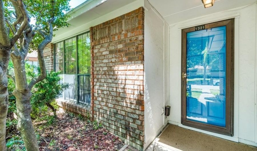 1321 Flameleaf Dr, Allen, TX 75002 - 3 Beds, 2 Bath
