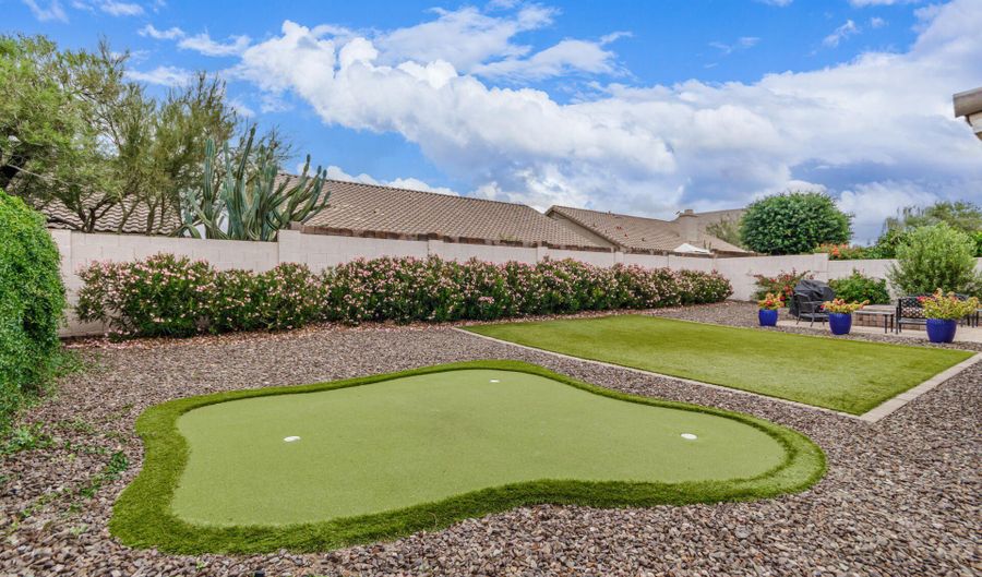 4542 E VIA DONA Rd, Cave Creek, AZ 85331 - 3 Beds, 2 Bath