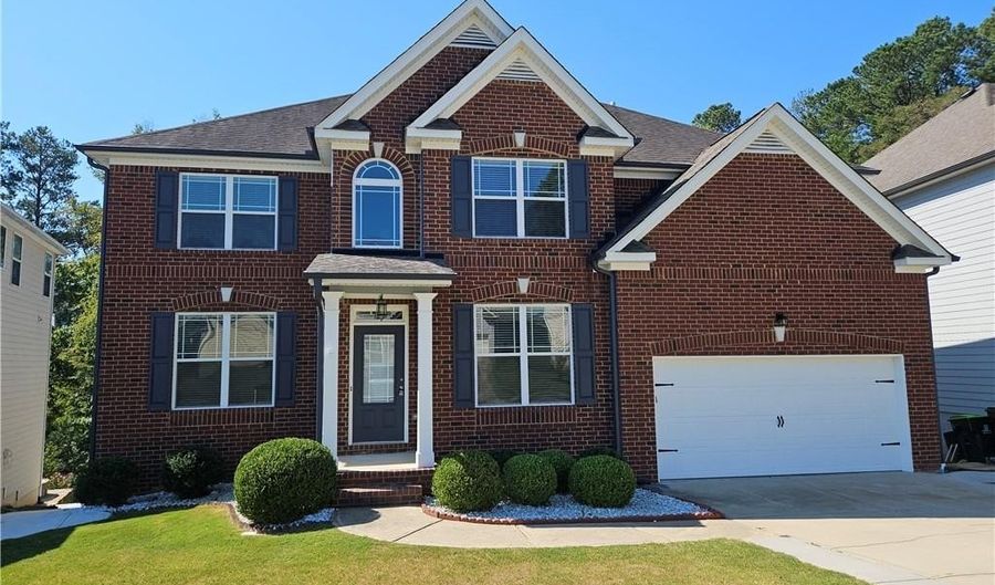 232 Clubhouse Xing, Acworth, GA 30101 - 5 Beds, 5 Bath