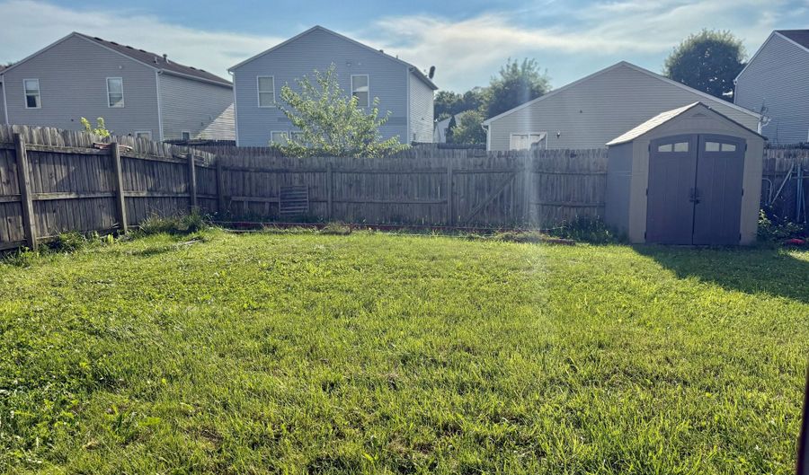 6316 Monteo Ln, Indianapolis, IN 46217 - 3 Beds, 3 Bath