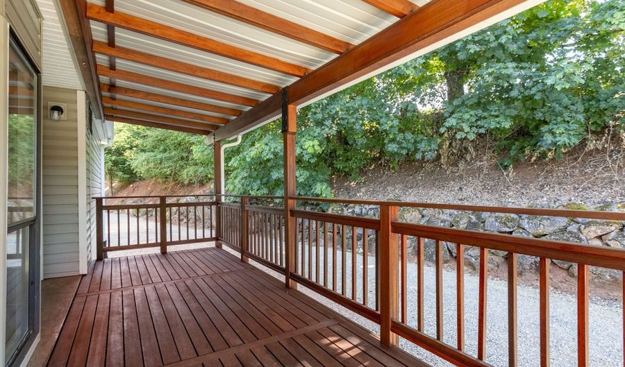 16428 S BUCKNER CREEK Rd, Beavercreek, OR 97004 - 3 Beds, 2 Bath