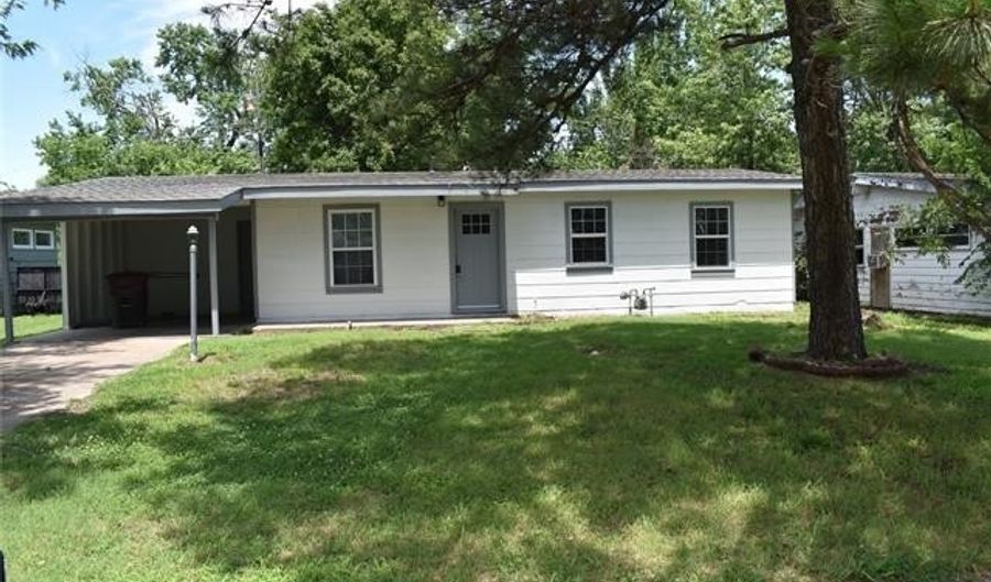 419 Sooner Rd, Bartlesville, OK 74003 - 3 Beds, 1 Bath