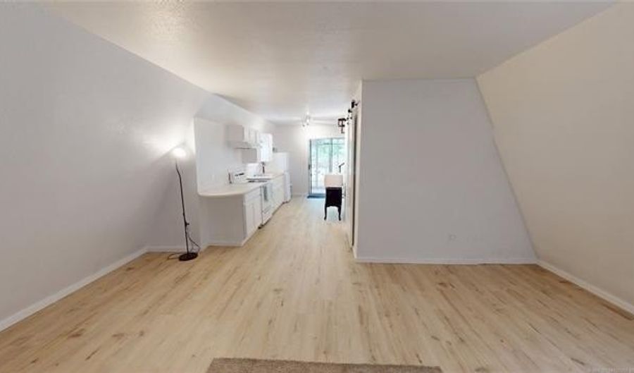 531 College, Ada, OK 74820 - 1 Beds, 1 Bath
