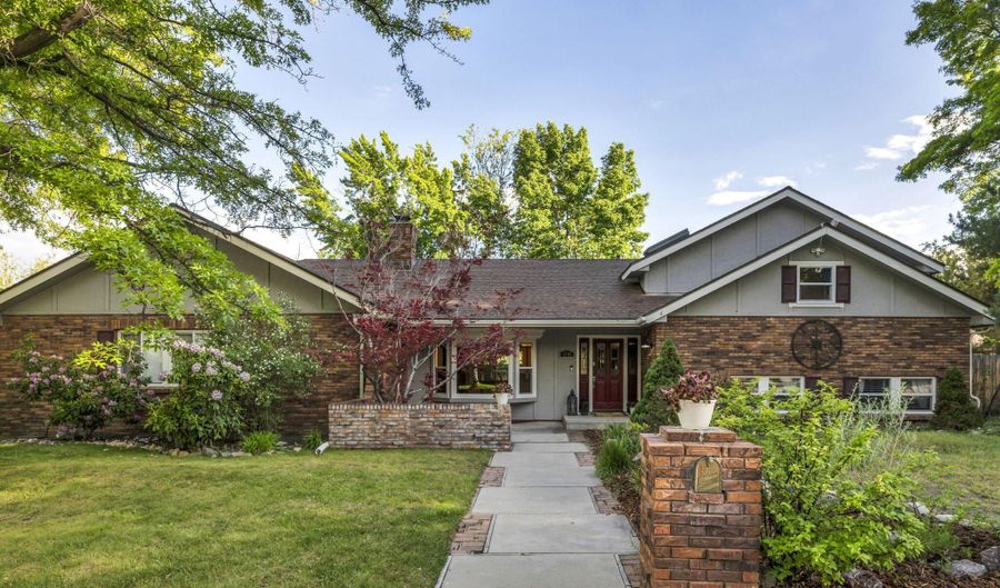 2011 Maison Way, Carson City, NV 89703 - 3 Beds, 3 Bath