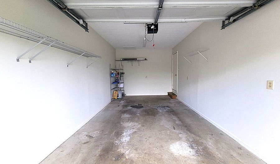 330 Jones Ln, Abingdon, VA 24210 - 2 Beds, 1 Bath