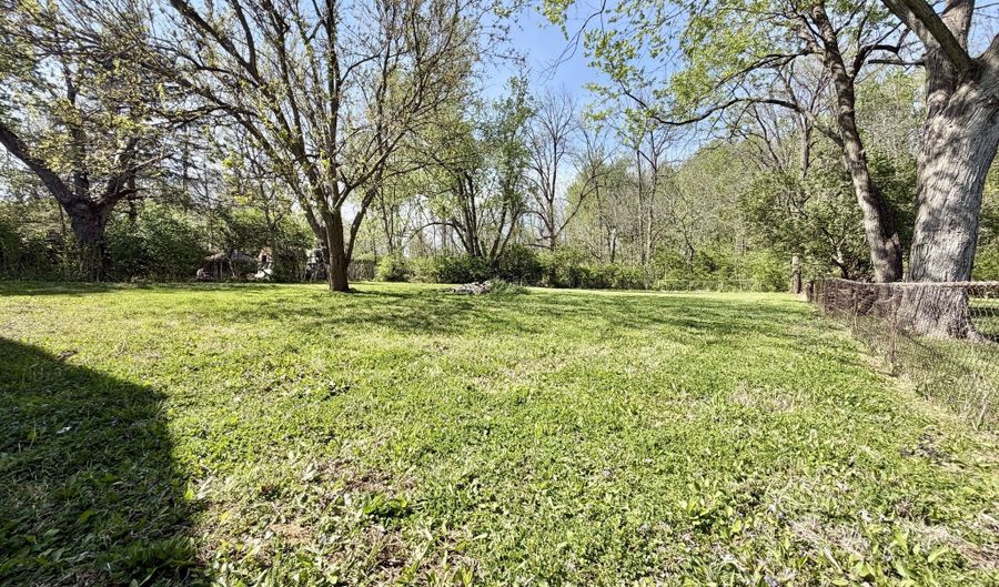 110 Cook St, Alexandria, IN 46001 - 4 Beds, 2 Bath