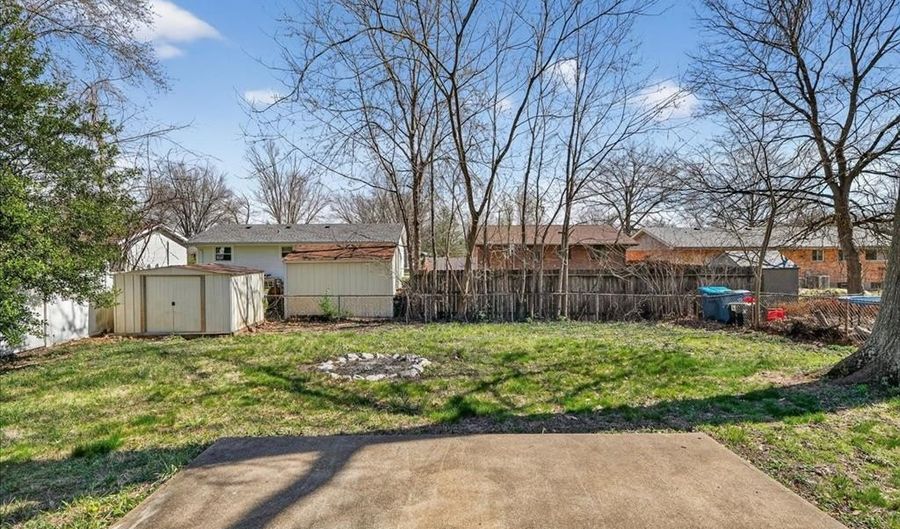 3335 Boca Raton Dr, Arnold, MO 63010 - 2 Beds, 1 Bath