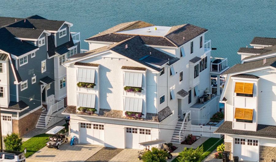 435 20th 435, Avalon, NJ 08202 - 5 Beds, 6 Bath