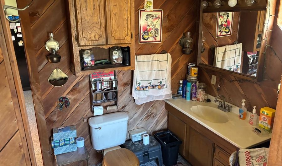6033 Siemon Rd, Batesville, IN 47006 - 2 Beds, 1 Bath