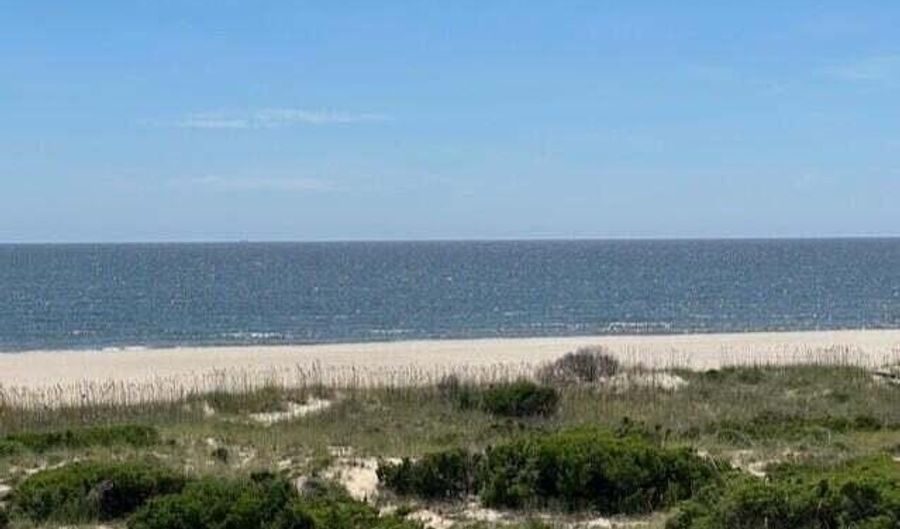 721 Shoals Watch Way, Bald Head Island, NC 28461 - 6 Beds, 6 Bath