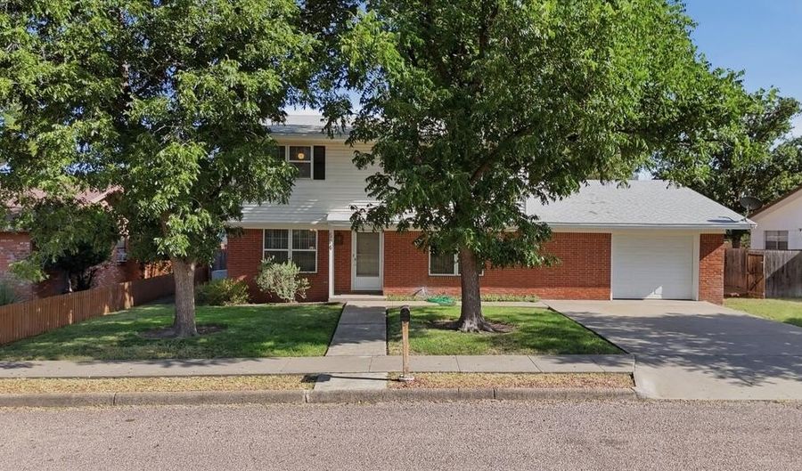 514 E Harriet, Alpine, TX 79830 - 4 Beds, 2 Bath