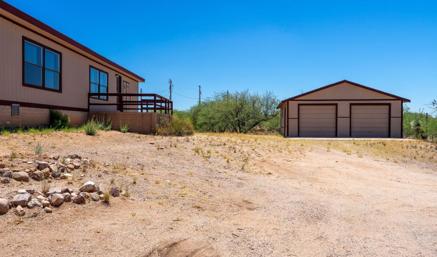 3313 W Thunderbird Trl, Benson, AZ 85602 - 3 Beds, 2 Bath